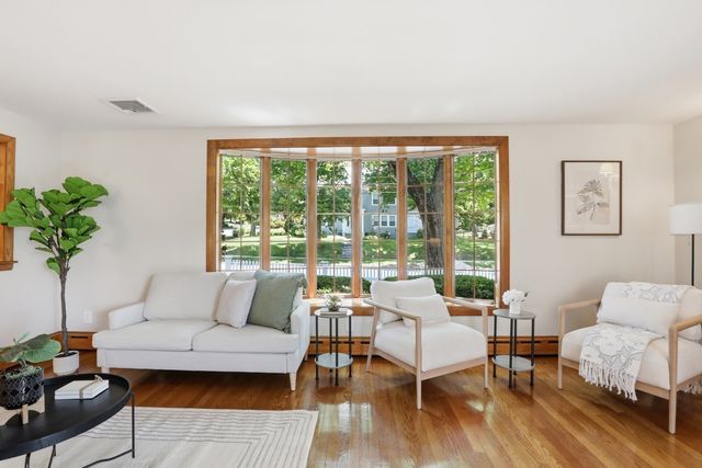 117 Highland, Winchester, MA 01890