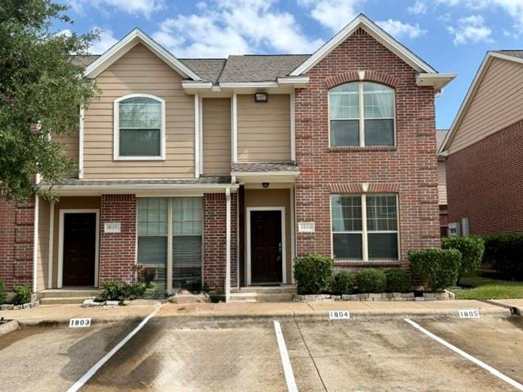 1000 Spring Loop 1806, College Station, TX 77840