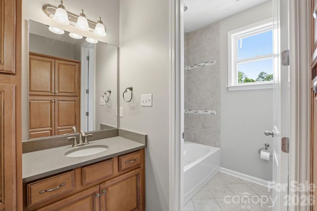 1197 Mckee Farm Lane, Belmont, NC 28012