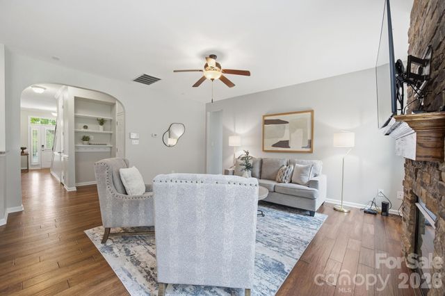 1197 Mckee Farm Lane, Belmont, NC 28012