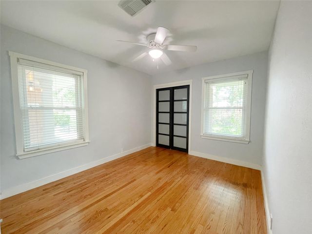 2015 Ansbury Drive, Houston, TX 77018