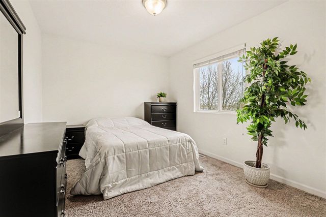 217 Station Hill Street, Galesburg, MI 49053
