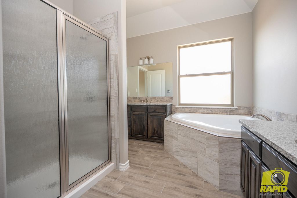 Image 8 of property listing at 9699 Jaguar Trl Trail, San Angelo, TX 76901