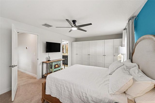 28425 PLEASANT BAY LOOP, Wesley Chapel, FL 33543
