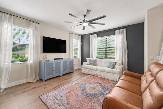28425 PLEASANT BAY LOOP, Wesley Chapel, FL 33543