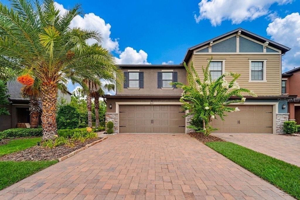28425 PLEASANT BAY LOOP, Wesley Chapel, FL 33543