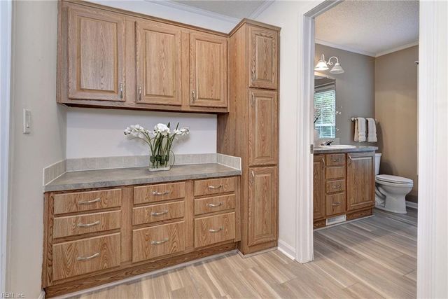3154 Pond LN, Gloucester, VA 23061