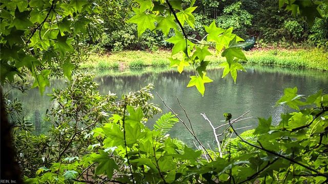 3154 Pond LN, Gloucester, VA 23061