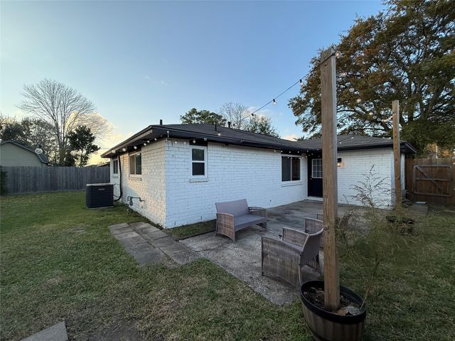 1214 Sigma Street, Pasadena, TX 77504