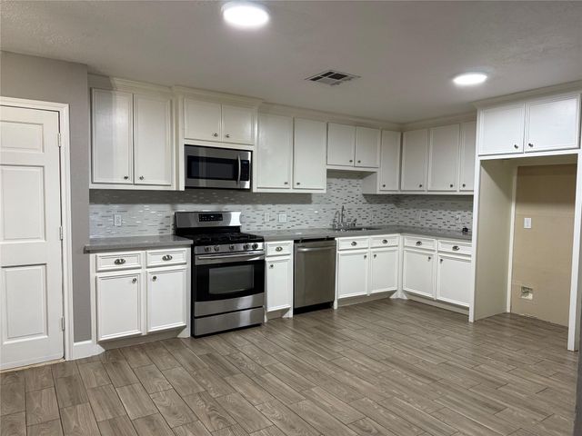 1214 Sigma Street, Pasadena, TX 77504