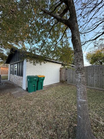 1214 Sigma Street, Pasadena, TX 77504