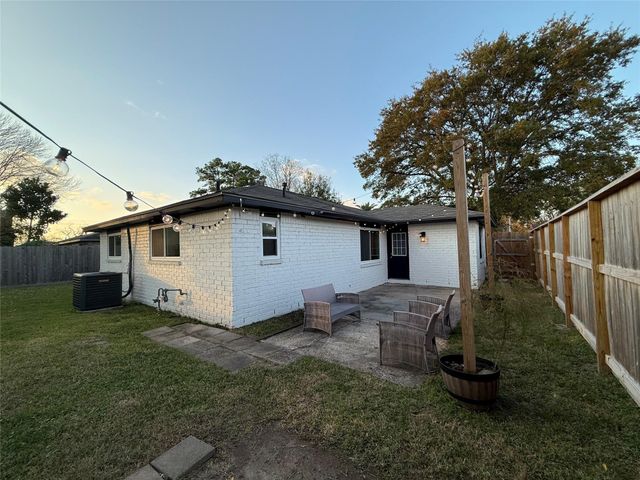 1214 Sigma Street, Pasadena, TX 77504