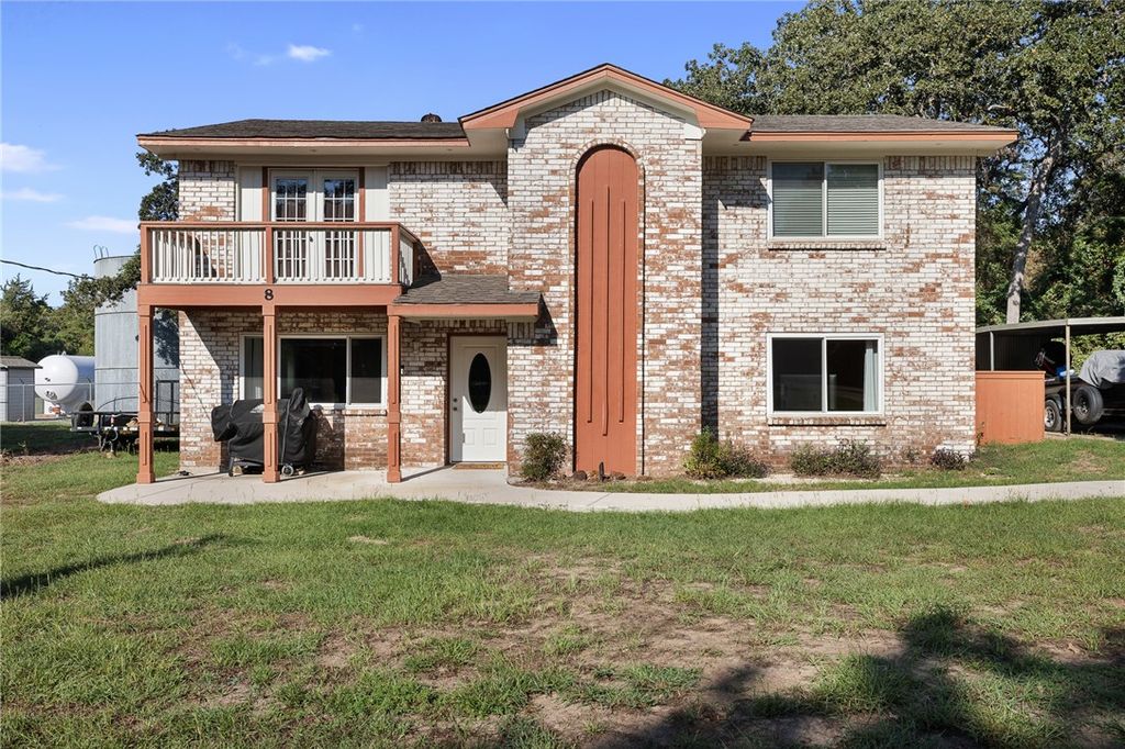 174 Masters Place, Hilltop Lakes, TX 77871 — photo 2