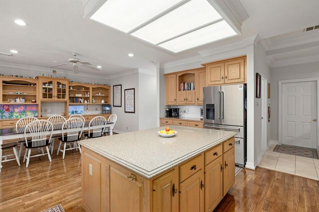 919 Ivy Parkway Drive, Houston, TX 77077