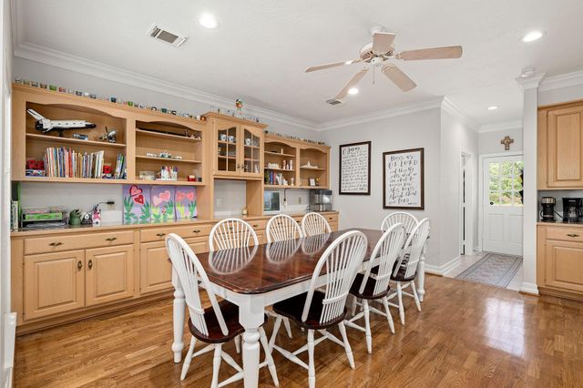 919 Ivy Parkway Drive, Houston, TX 77077