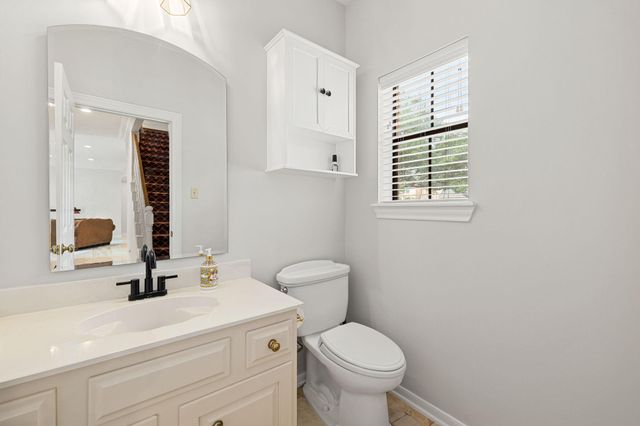 919 Ivy Parkway Drive, Houston, TX 77077