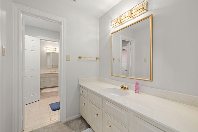 919 Ivy Parkway Drive, Houston, TX 77077