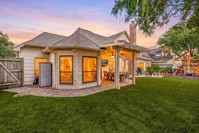 919 Ivy Parkway Drive, Houston, TX 77077