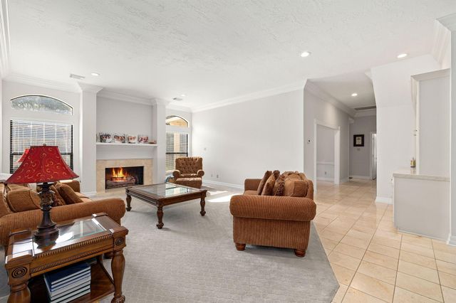 919 Ivy Parkway Drive, Houston, TX 77077