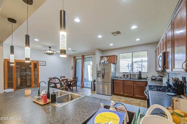 1260 W LOEMANN Drive, San Tan Valley, AZ 85143