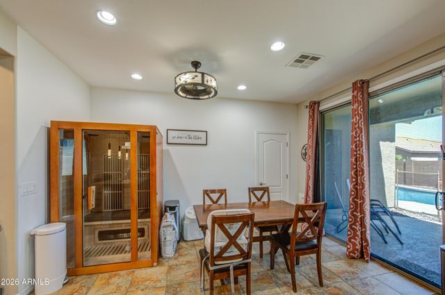 1260 W LOEMANN Drive, San Tan Valley, AZ 85143