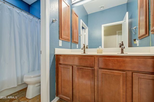1260 W LOEMANN Drive, San Tan Valley, AZ 85143