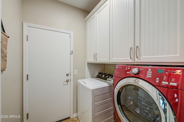 1260 W LOEMANN Drive, San Tan Valley, AZ 85143