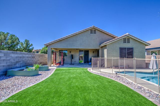 1260 W LOEMANN Drive, San Tan Valley, AZ 85143