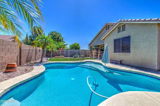 1260 W LOEMANN Drive, San Tan Valley, AZ 85143