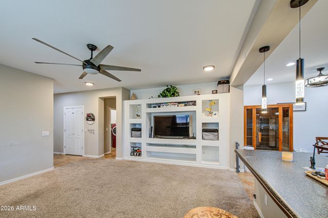 1260 W LOEMANN Drive, San Tan Valley, AZ 85143