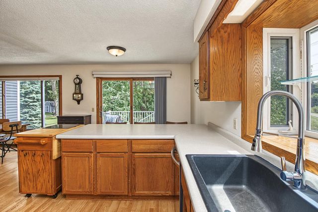 3066 Greenbrier Street, Little Canada, MN 55117