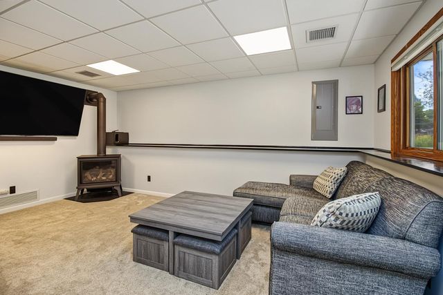 3066 Greenbrier Street, Little Canada, MN 55117