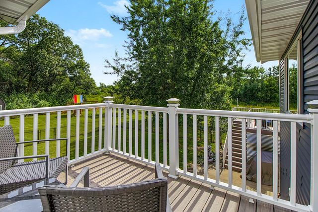 3066 Greenbrier Street, Little Canada, MN 55117