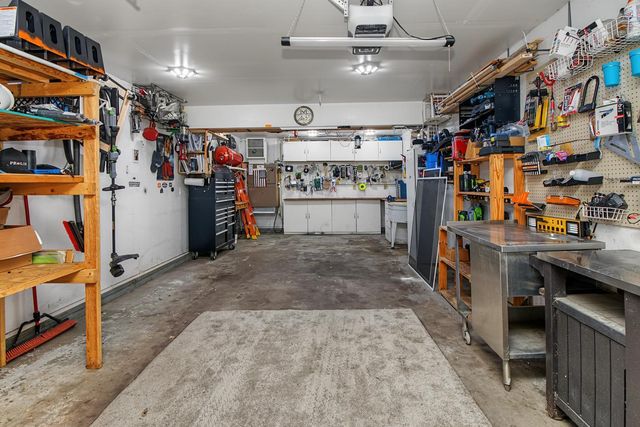 3066 Greenbrier Street, Little Canada, MN 55117