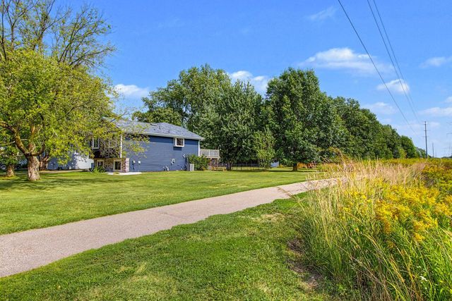 3066 Greenbrier Street, Little Canada, MN 55117