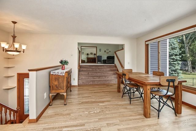 3066 Greenbrier Street, Little Canada, MN 55117