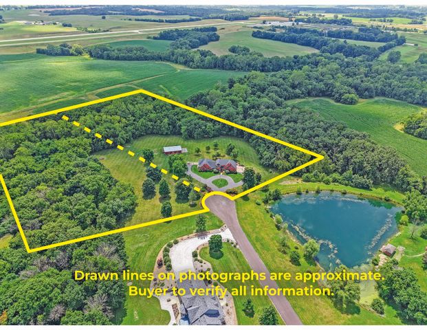 18302 HUNTERS RIDGE CT., Boonville, MO 65233