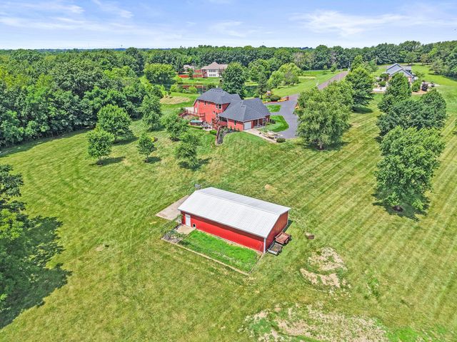 18302 HUNTERS RIDGE CT., Boonville, MO 65233