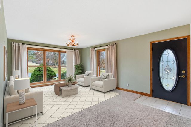 18302 HUNTERS RIDGE CT., Boonville, MO 65233