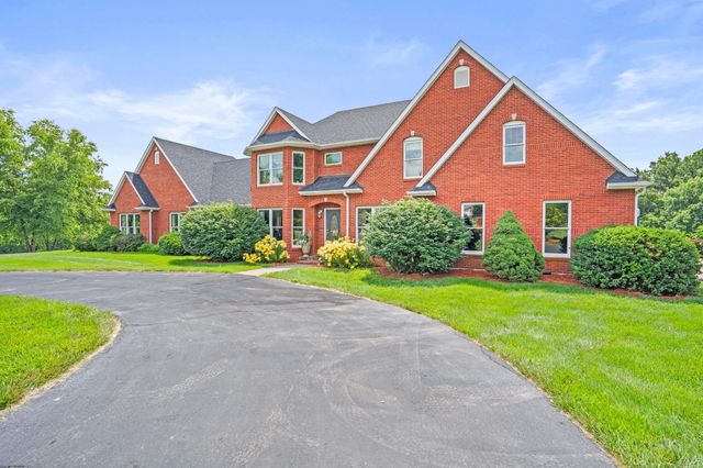 18302 HUNTERS RIDGE CT., Boonville, MO 65233