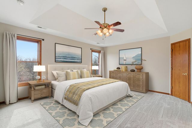 18302 HUNTERS RIDGE CT., Boonville, MO 65233