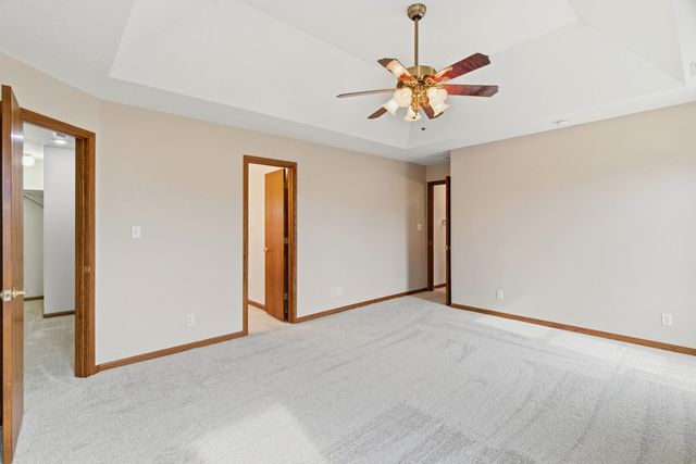 18302 HUNTERS RIDGE CT., Boonville, MO 65233