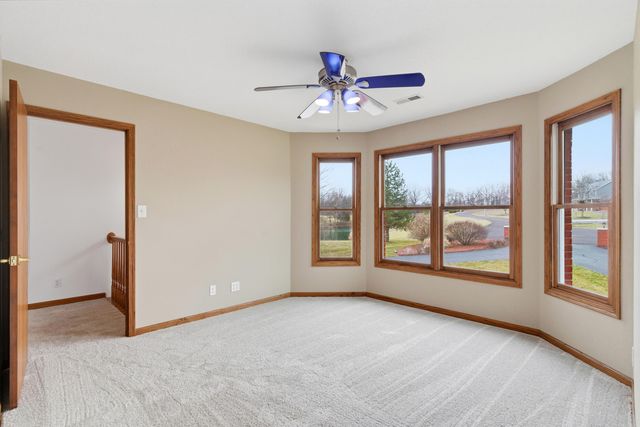 18302 HUNTERS RIDGE CT., Boonville, MO 65233