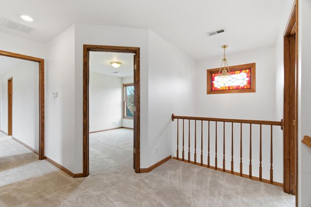 18302 HUNTERS RIDGE CT., Boonville, MO 65233