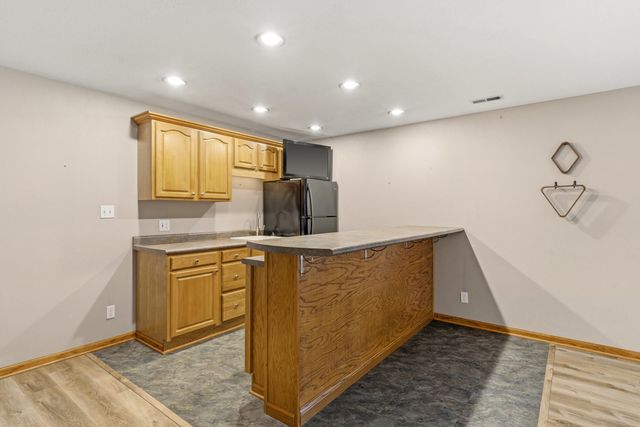 18302 HUNTERS RIDGE CT., Boonville, MO 65233