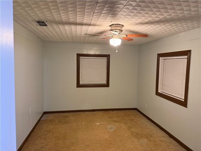 424 W B Ave, Kingsville, TX 78363