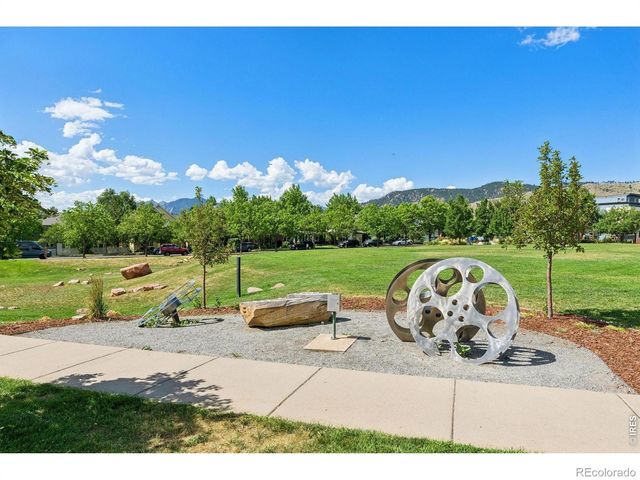 4650 Holiday Drive 201, Boulder, CO 80304