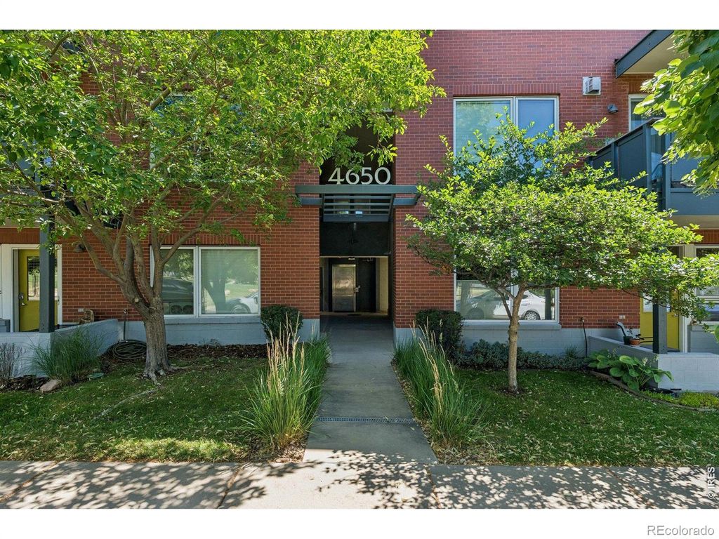 4650 Holiday Drive 201, Boulder, CO 80304