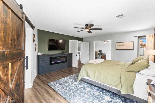 8213 Fawn Heather Court, Las Vegas, NV 89149
