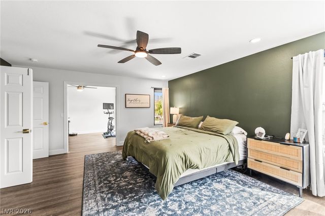 8213 Fawn Heather Court, Las Vegas, NV 89149